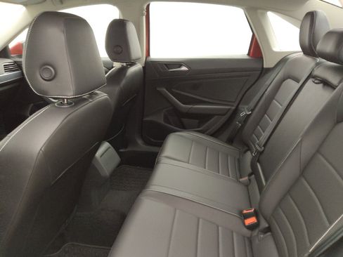 Used 2023 Volkswagen Jetta SE FWD image 18