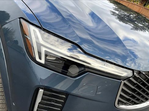 New 2026 Volvo XC90 B6 Plus w/ Protection Package Premier image 33