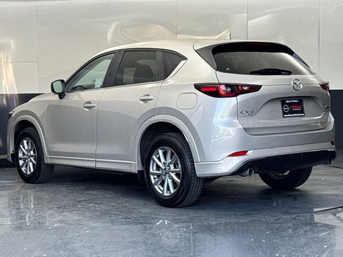 Used 2025 MAZDA CX-5 AWD 2.5 S w/ Select Package image 5