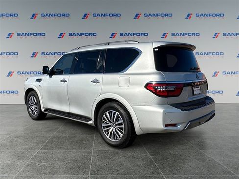 Used 2022 Nissan Armada SL image 3
