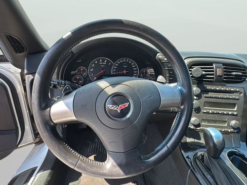 Used 2008 Chevrolet Corvette Coupe RWD image 17