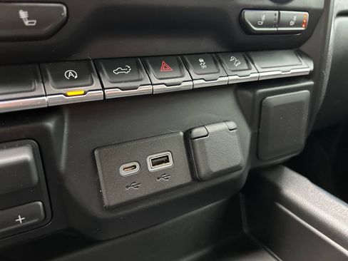Used 2021 GMC Sierra 1500 Elevation w/ LPO, Elevation Black Package AWD/4WD image 34