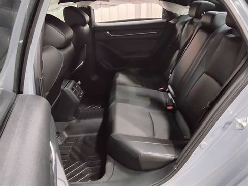 Used 2022 Honda Accord Sport image 13