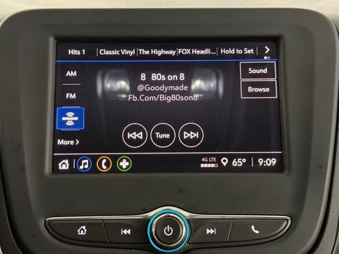 Used 2023 Chevrolet Equinox LS FWD image 18