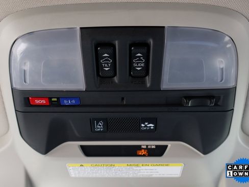 Used 2023 Subaru Crosstrek 2.0i Premium image 19