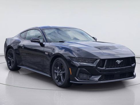 Certified 2026 Ford Mustang GT RWD image 3