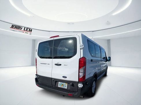 Used 2024 Ford Transit 350 XLT image 3