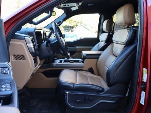 Used 2024 Ford F350 Lariat w/ Lariat Ultimate Package image 27