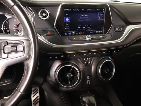 Used 2019 Chevrolet Blazer Premier w/ Sun and Wheels Package FWD image 5