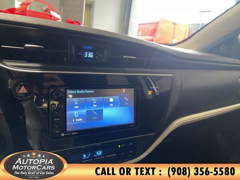 Used 2017 Toyota Corolla iM image 25