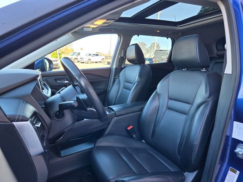 Used 2023 Nissan Rogue SV w/ SV Premium B Package image 26