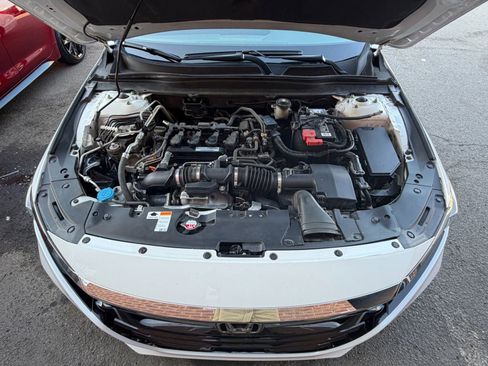 Used 2019 Honda Accord LX image 11