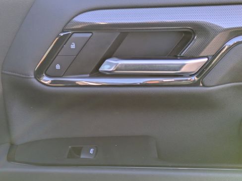 Used 2024 GMC Sierra 2500 AT4 w/ AT4 Premium Plus Package image 37