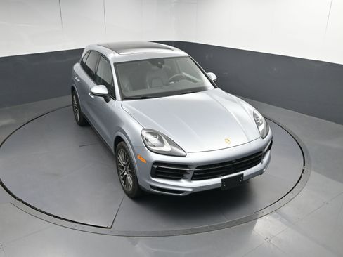 Certified 2020 Porsche Cayenne image 39
