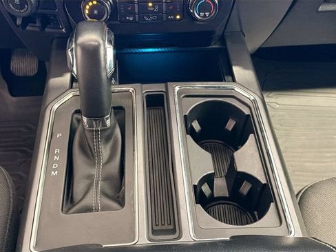 Used 2019 Ford F150 XLT w/ Equipment Group 302A Luxury AWD/4WD image 16