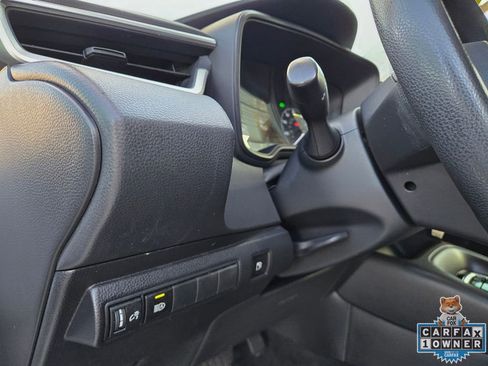 Used 2023 Toyota Corolla LE image 23