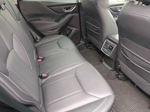 Used 2021 Subaru Forester Touring AWD/4WD image 21