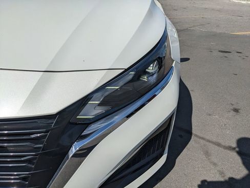 Used 2023 Nissan Altima 2.5 SL image 12