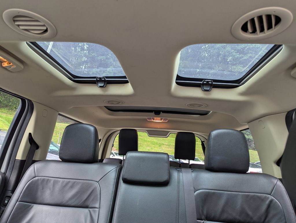 Used 2019 Ford Flex SEL w/ Equipment Group 202A AWD/4WD image 16