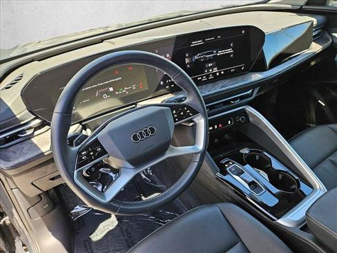 Certified 2025 Audi Q5 Premium w/ Convenience Package AWD/4WD image 12