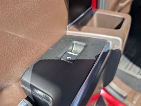 Used 2024 Ford F350 King Ranch w/ FX4 Off-Road Package image 12