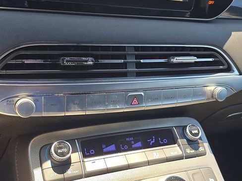 Used 2020 Hyundai Palisade Limited image 27