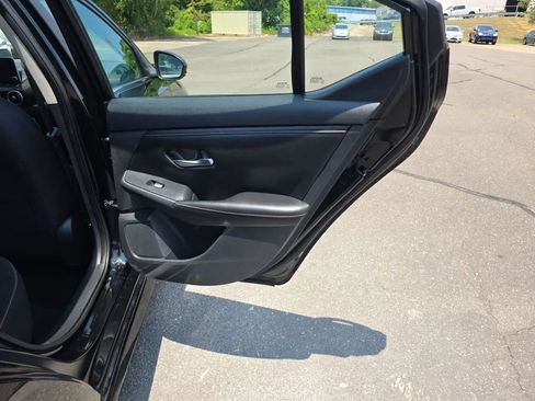 Used 2020 Nissan Sentra SR FWD image 40
