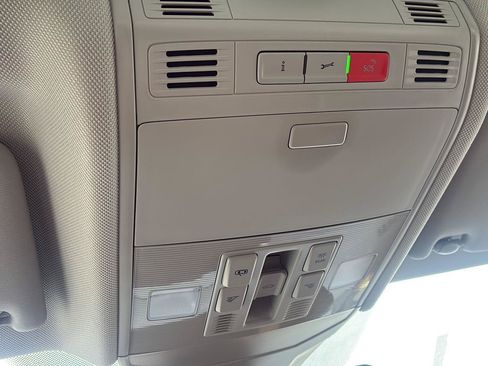 New 2026 Volkswagen Jetta SEL FWD image 34