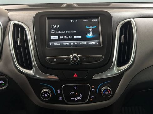 Used 2018 Chevrolet Equinox LS FWD image 12