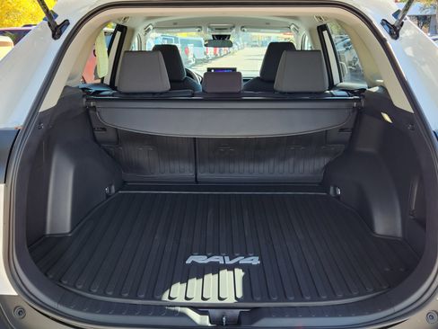 Certified 2025 Toyota RAV4 XLE image 12