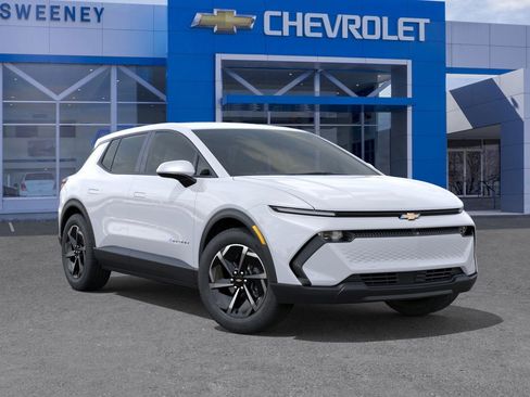 New 2026 Chevrolet Equinox EV LT image 7