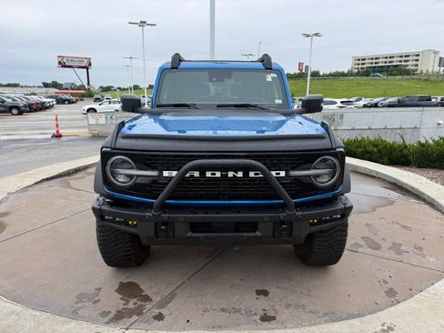 Used 2023 Ford Bronco Wildtrak AWD/4WD image 12