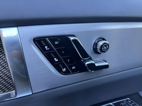 Used 2026 Cadillac Vistiq Sport image 14