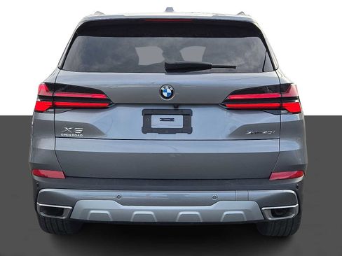 Used 2024 BMW X5 xDrive40i w/ Premium Package image 5