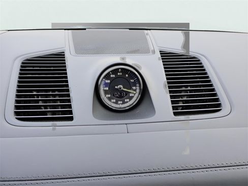 Certified 2023 Porsche Cayenne Turbo S image 23