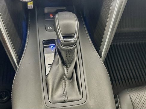 Used 2022 Toyota Venza Limited w/ Advanced Technology Package AWD/4WD image 24