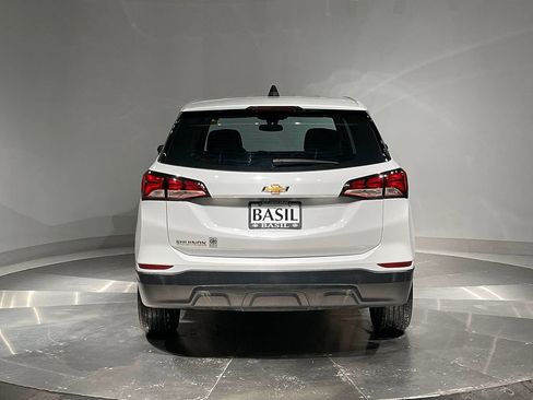 Used 2023 Chevrolet Equinox LS image 12
