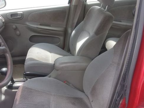 Used 2000 Dodge Neon Highline FWD image 11