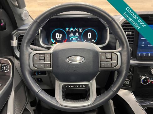 Used 2022 Ford F150 Limited image 9