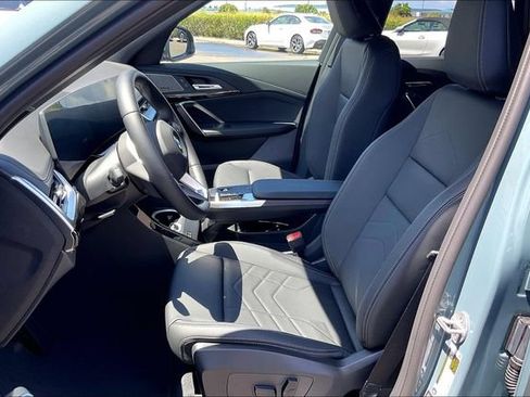 New 2026 BMW X1 xDrive28i AWD/4WD image 9