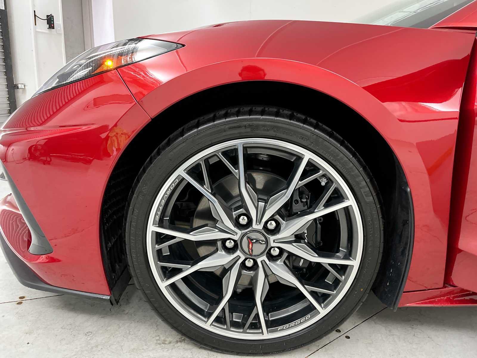 Used 2024 Chevrolet Corvette Stingray Coupe RWD image 25