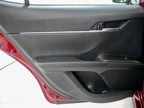 Used 2022 Toyota Camry LE image 35