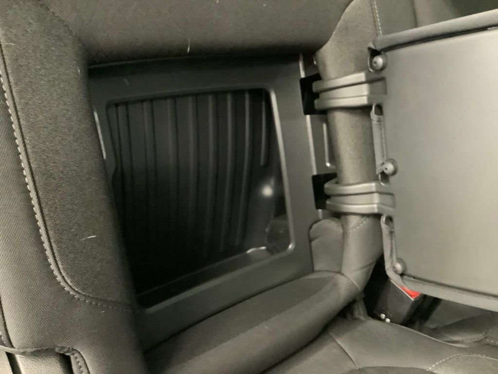 Used 2021 Chevrolet Silverado 1500 RST w/ Bed Protection Package AWD/4WD image 32