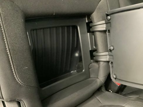 Used 2021 Chevrolet Silverado 1500 RST w/ Bed Protection Package AWD/4WD image 32
