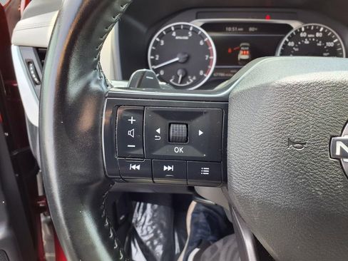 Used 2025 Nissan Rogue SV AWD/4WD image 13