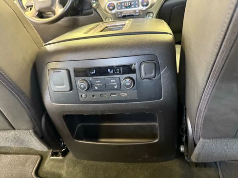 Used 2017 GMC Yukon Denali w/ Open Road Package image 26