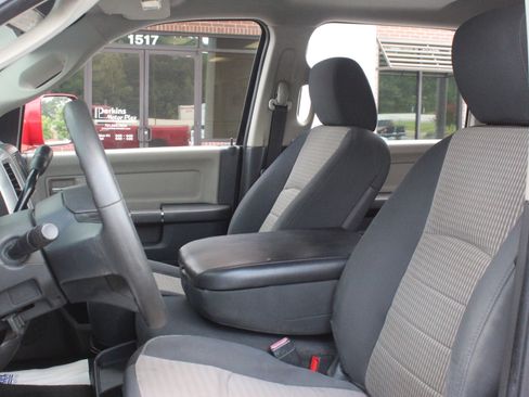 Used 2012 RAM 2500 SLT AWD/4WD image 14