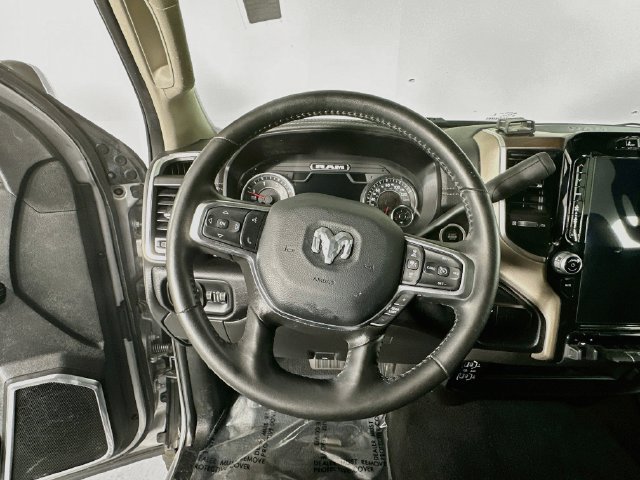 Used 2024 RAM 2500 Laramie w/ Safety Group AWD/4WD image 13
