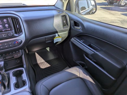 Used 2022 Chevrolet Colorado ZR2 w/ Colorado ZR2 Bison Edition AWD/4WD image 16