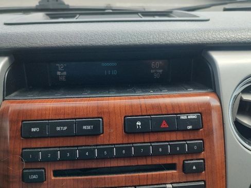 Used 2010 Ford F150 Lariat AWD/4WD image 14